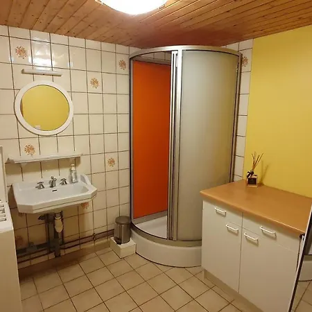 - Le Chalet